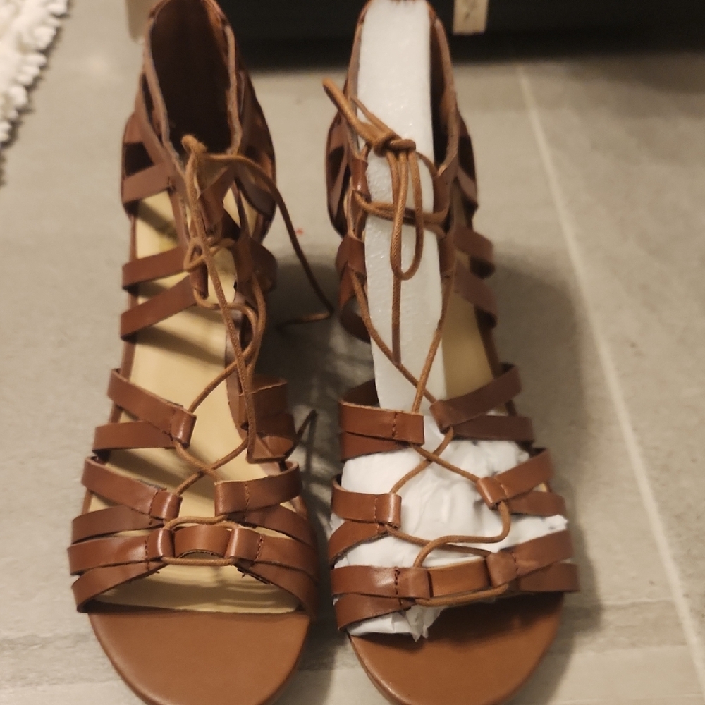 Crown Tan Strappy Women's Sandals